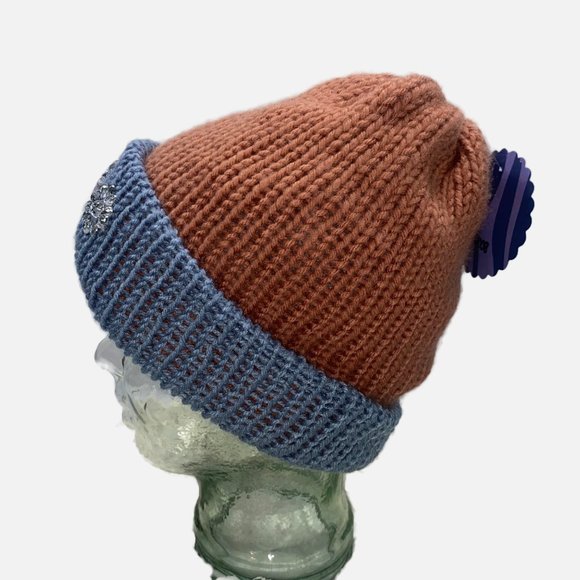 Plasma Beams Hand Knitted Mauve & Blue Daisy Beanie main image 13
